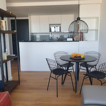 Modern Apartment First Line Beach Montevideo Uy Exterior photo