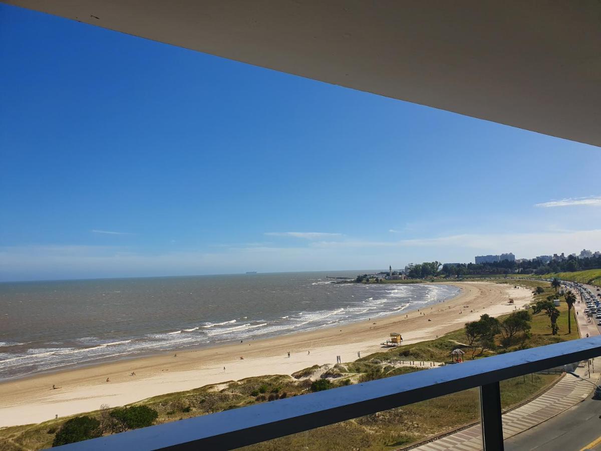 Modern Apartment First Line Beach Montevideo Uy Exterior photo